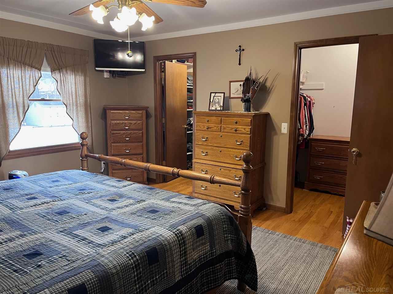 52154 Boland Road Chesterfield, MI 48047 - Photo 13 of 33