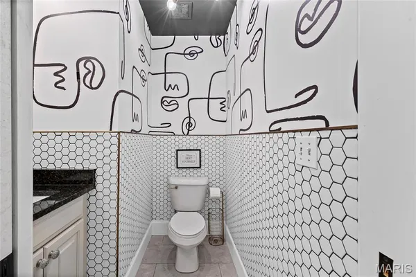 $292,500 | 4418 Connecticut Street, St. Louis, MO 63116