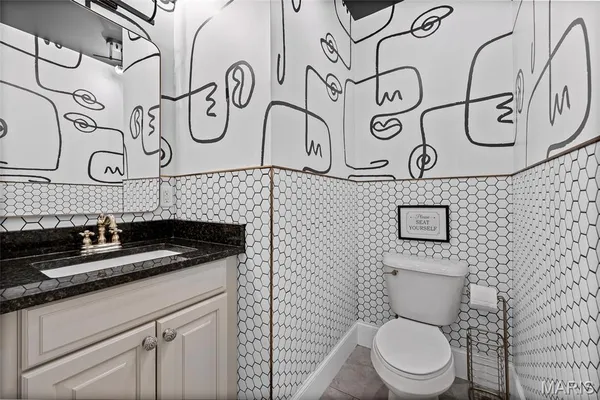 $292,500 | 4418 Connecticut Street, St. Louis, MO 63116