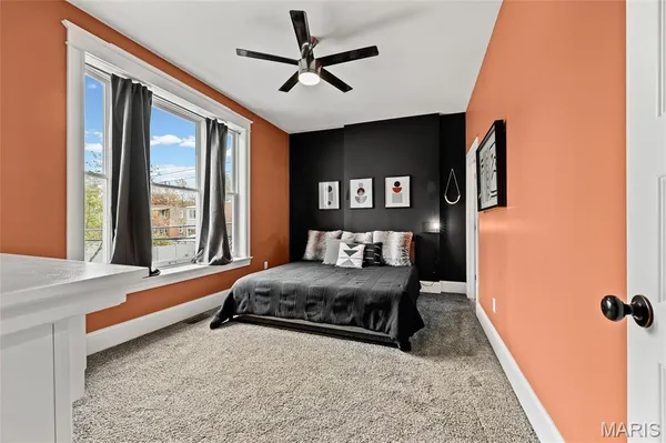 $292,500 | 4418 Connecticut Street, St. Louis, MO 63116