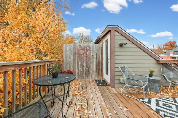 $292,500 | 4418 Connecticut Street, St. Louis, MO 63116