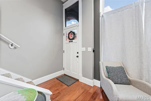 $292,500 | 4418 Connecticut Street, St. Louis, MO 63116