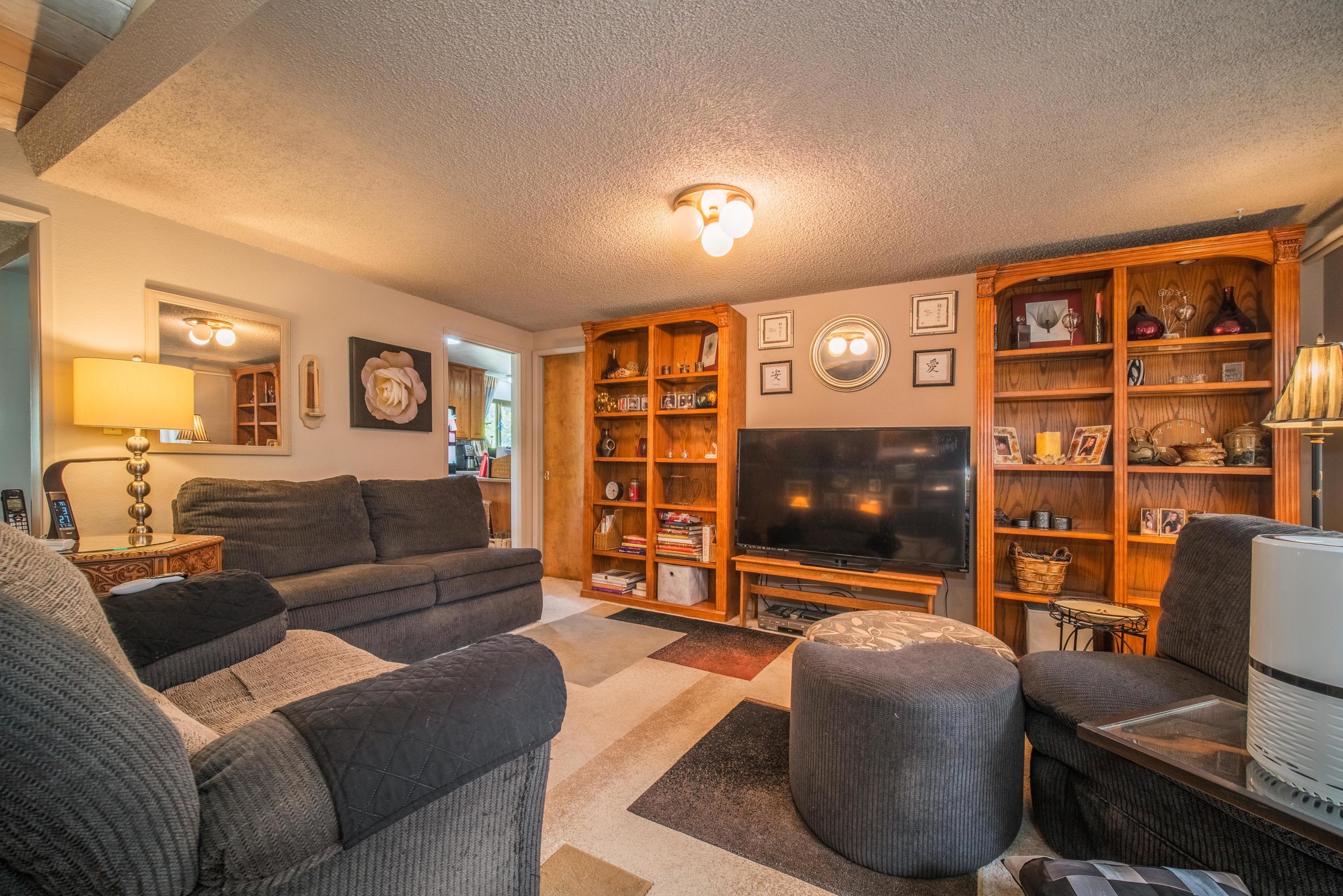 6796 Riata Drive Redding, CA 96002 - Photo 14 of 53 Untitled7-73