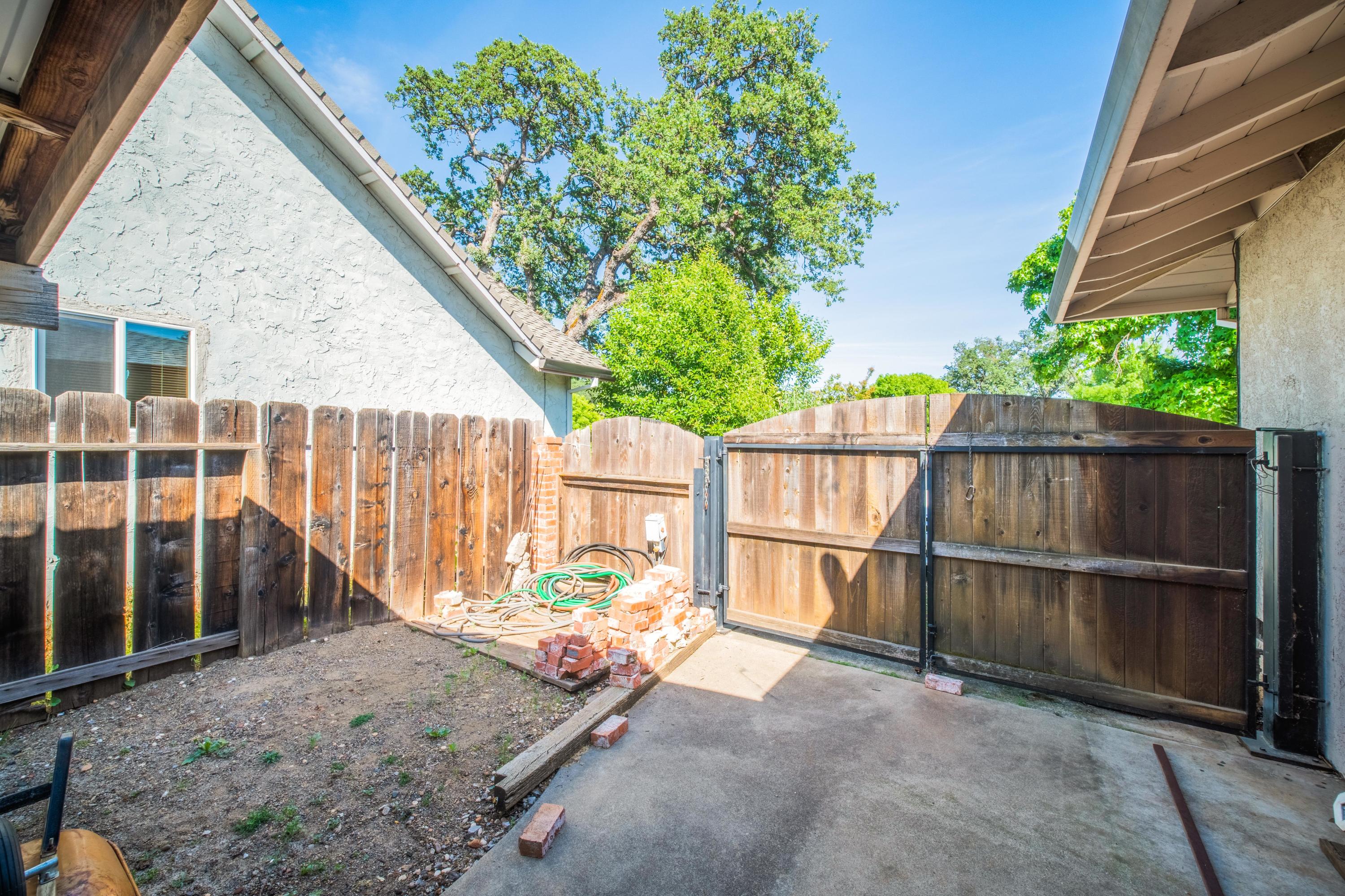 6796 Riata Drive Redding, CA 96002 - Photo 37 of 53 Untitled7-18