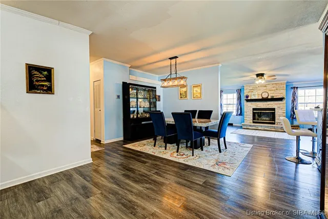 $275,000 | 7227 Tunnel Mill Road, Marysville, IN 47141