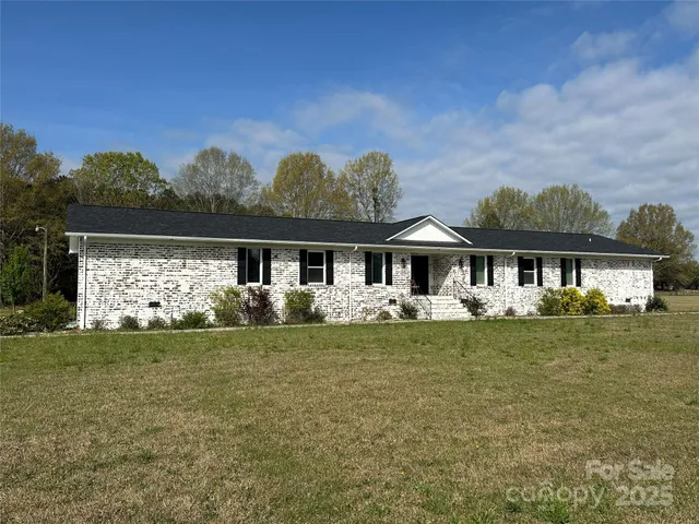 $420,000 | 6096 Highway 151, Jefferson, SC 29718