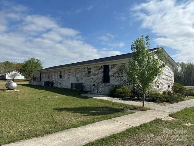 $420,000 | 6096 Highway 151, Jefferson, SC 29718