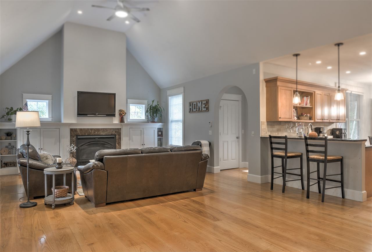 115 Darling Road Keene, NH 03431 - Photo 3 of 38