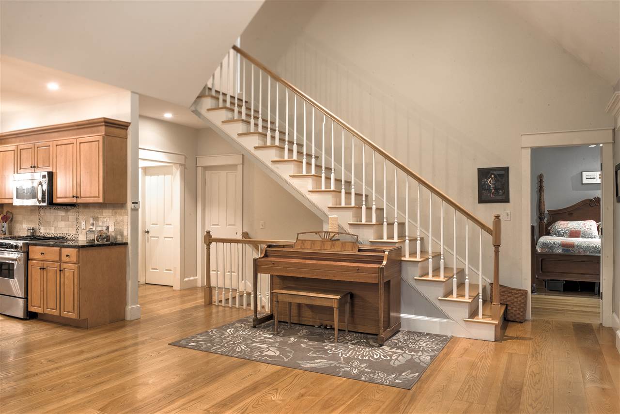 115 Darling Road Keene, NH 03431 - Photo 4 of 38