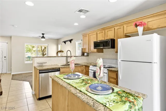 $374,999 | 9527 Havasu Canyon Avenue, Las Vegas, NV 89166