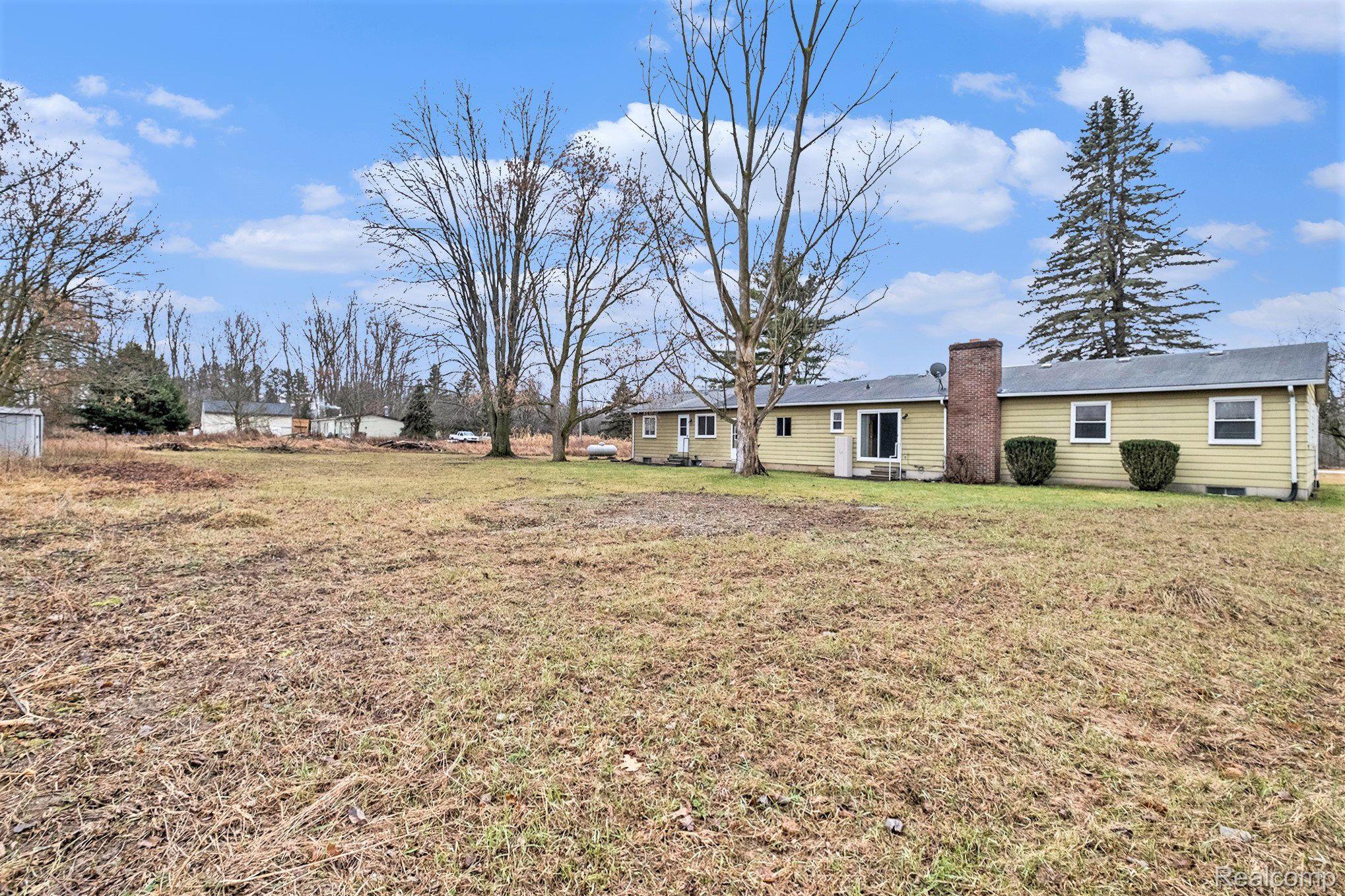 12265 Barnes Road Byron, MI 48418 - Photo 30 of 31 Gallery Image 30