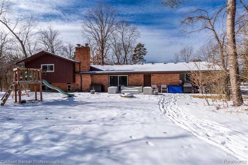 32054 Bingham Road Bingham Farms, MI 48025 - Photo 6 of 36