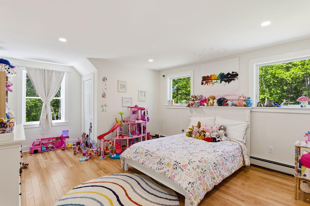 91 Oak Ridge Road Kennebunkport, ME 04046 - Photo 22 of 33 RE_PM_vbenenti_91oakridgekennebunkport_r