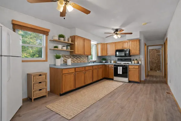 $217,900 | 2790 Cottonwood Court, Demotte, IN 46310