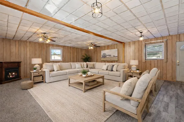 $217,900 | 2790 Cottonwood Court, Demotte, IN 46310