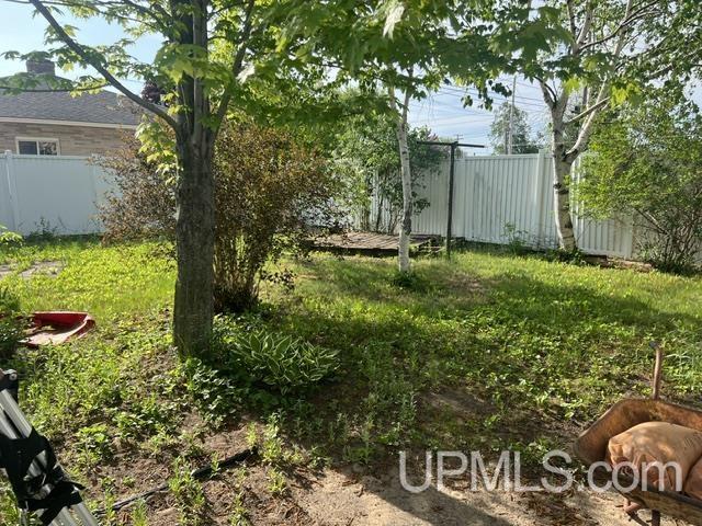 701 South Lincoln Road Escanaba, MI 49829 - Photo 40 of 44