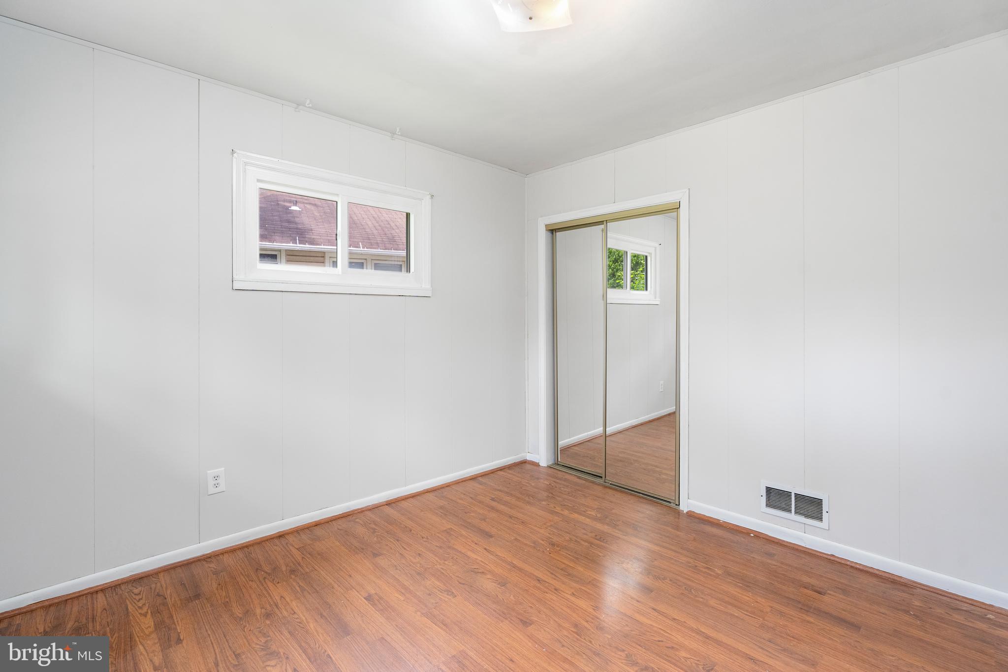 2000 Longview Court Baltimore, MD 21237 - Photo 23 of 33