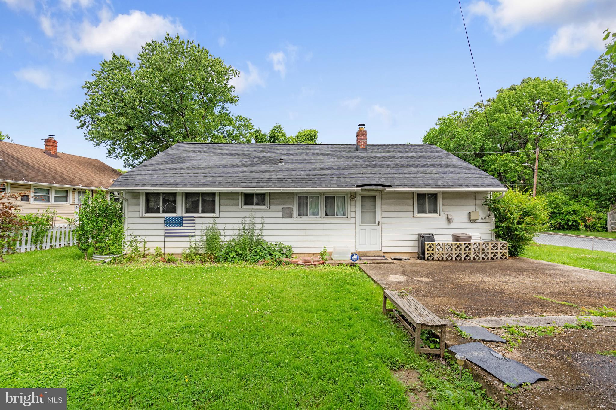 2000 Longview Court Baltimore, MD 21237 - Photo 30 of 33
