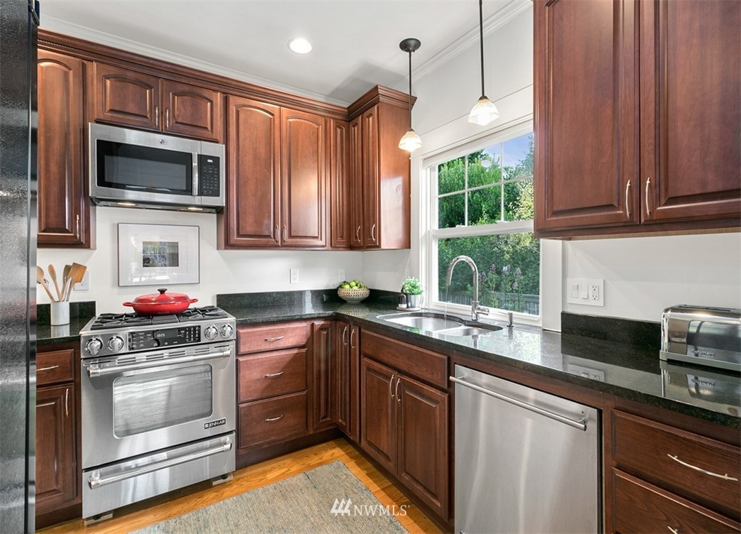 730 North 84th Street Seattle, WA 98103 - Photo 15 of 36 Gallery Image 15