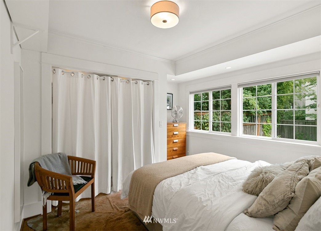 730 North 84th Street Seattle, WA 98103 - Photo 23 of 36 Gallery Image 23
