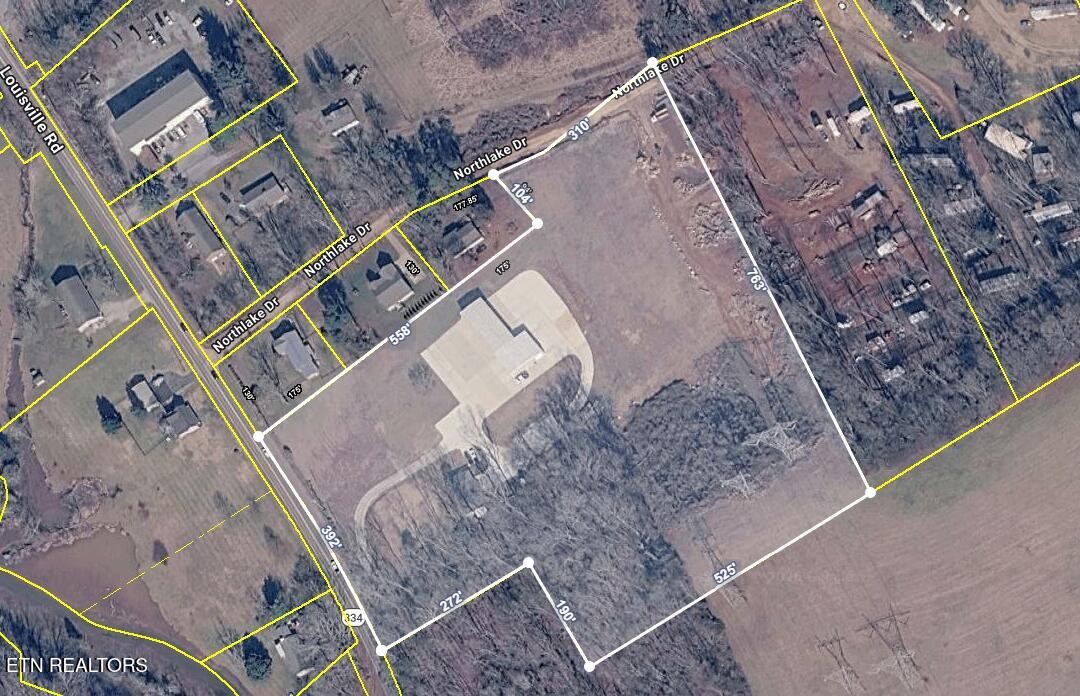 2662 Louisville Road Maryville, TN 37801 - Photo 1 of 60 an aerial view of a house