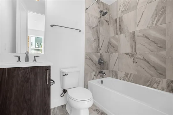 $3,400 | 2362 Brix Street, Orlando, FL 32804