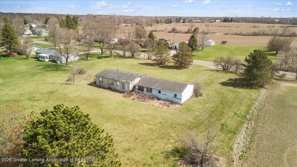 12797 Oneida Road Grand Ledge, MI 48837 - Photo 16 of 18 20-Media Jett - 17