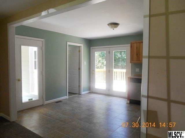 442 Settlemyre Road Morganton, NC 28655 - Photo 10 of 13 Gallery Image 10