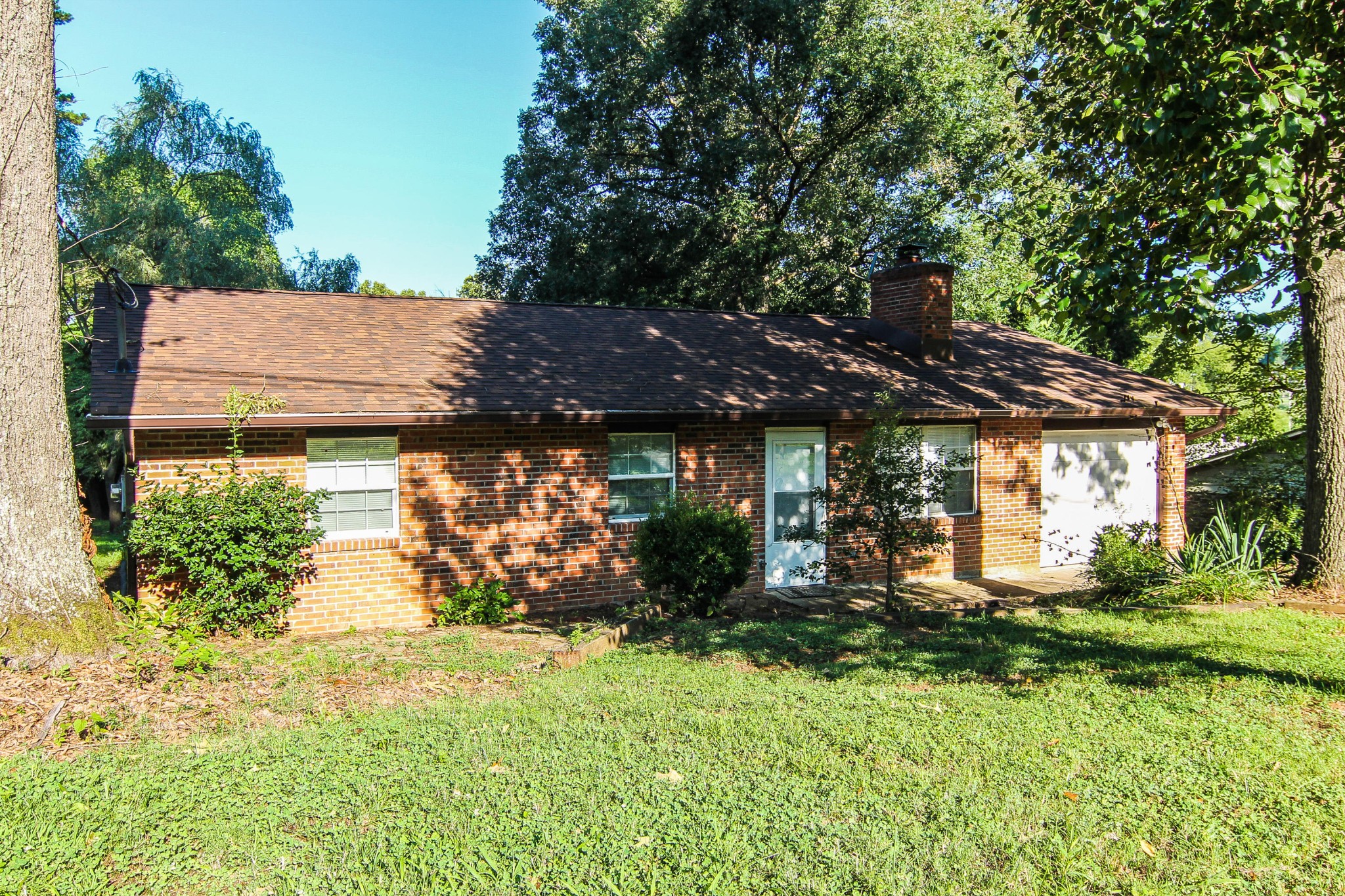 3325 Dewine Road Knoxville, TN 37921 - Photo 2 of 20 Gallery Image 2
