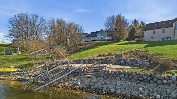 $1,390,000 | 23-48 Barrington Court, Lake Carroll, IL 61046