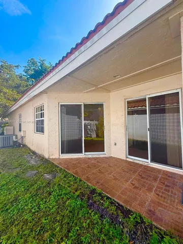 $589,000 | 1321 Seagrape Circle, Weston, FL 33326