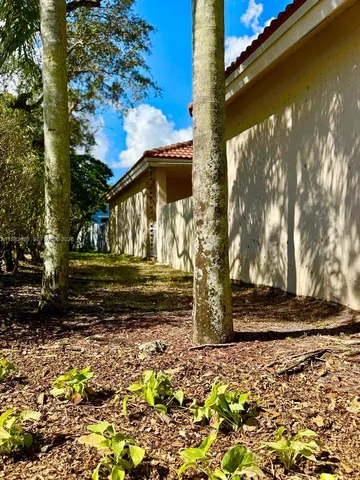 $589,000 | 1321 Seagrape Circle, Weston, FL 33326