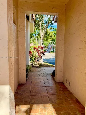 $589,000 | 1321 Seagrape Circle, Weston, FL 33326