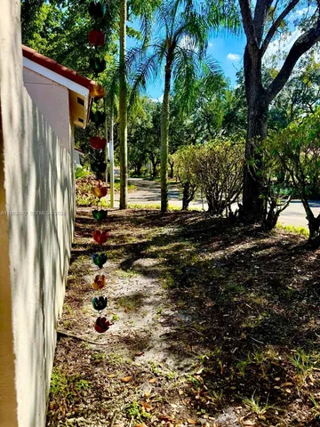 $589,000 | 1321 Seagrape Circle, Weston, FL 33326