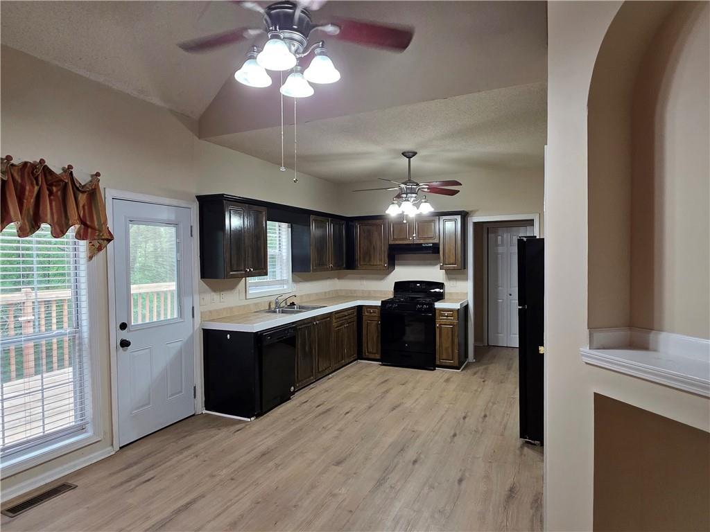 4115 South Laurel Grove Road Douglasville, GA 30135 - Photo 26 of 88