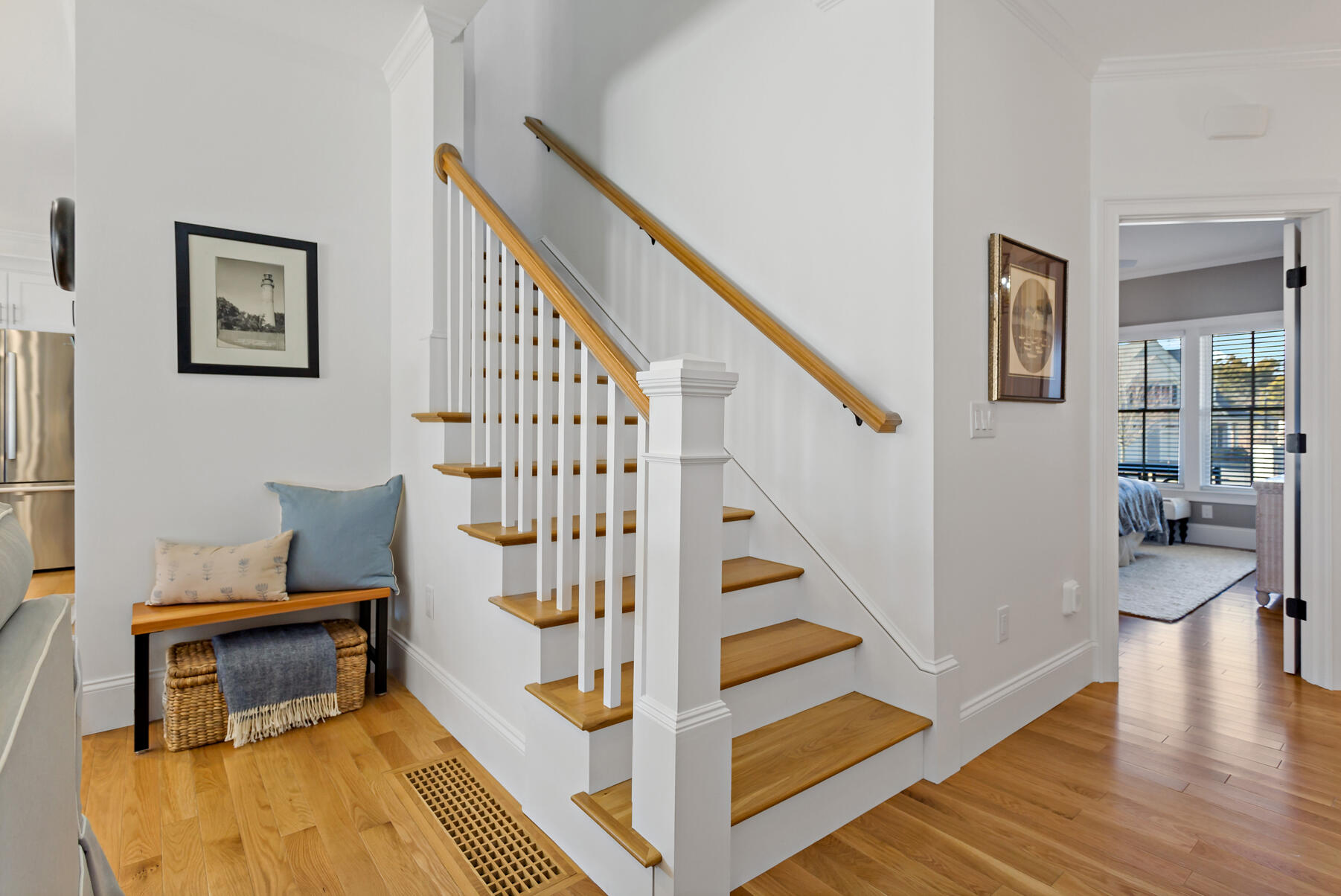 1090 Shore Road, Unit U13 Pocasset, MA 02559 - Photo 4 of 46 009_1090Shore13_020425
