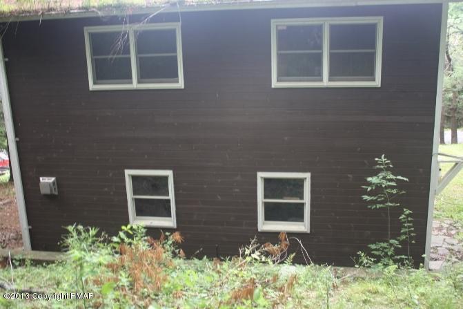 280 Gumbletown Road Paupack, PA 18451 - Photo 18 of 18 Rear View