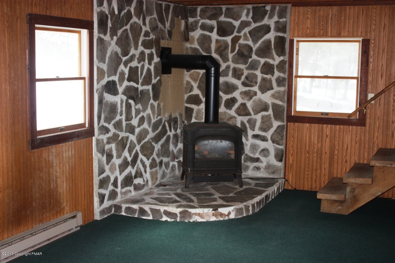 280 Gumbletown Road Paupack, PA 18451 - Photo 9 of 18 Wood stove