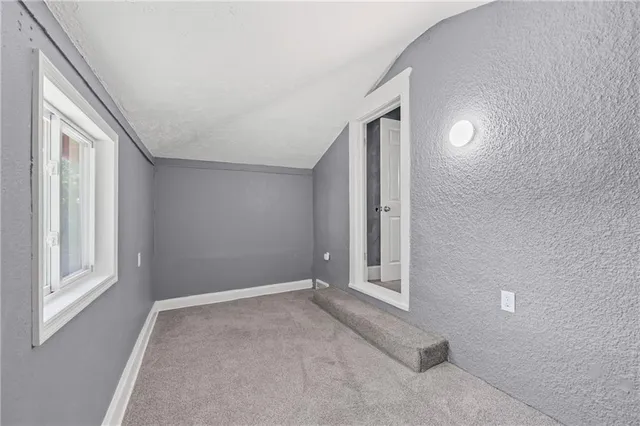 $160,000 | 3427 Agnes Avenue, Kansas City, MO 64128