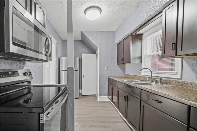 $160,000 | 3427 Agnes Avenue, Kansas City, MO 64128