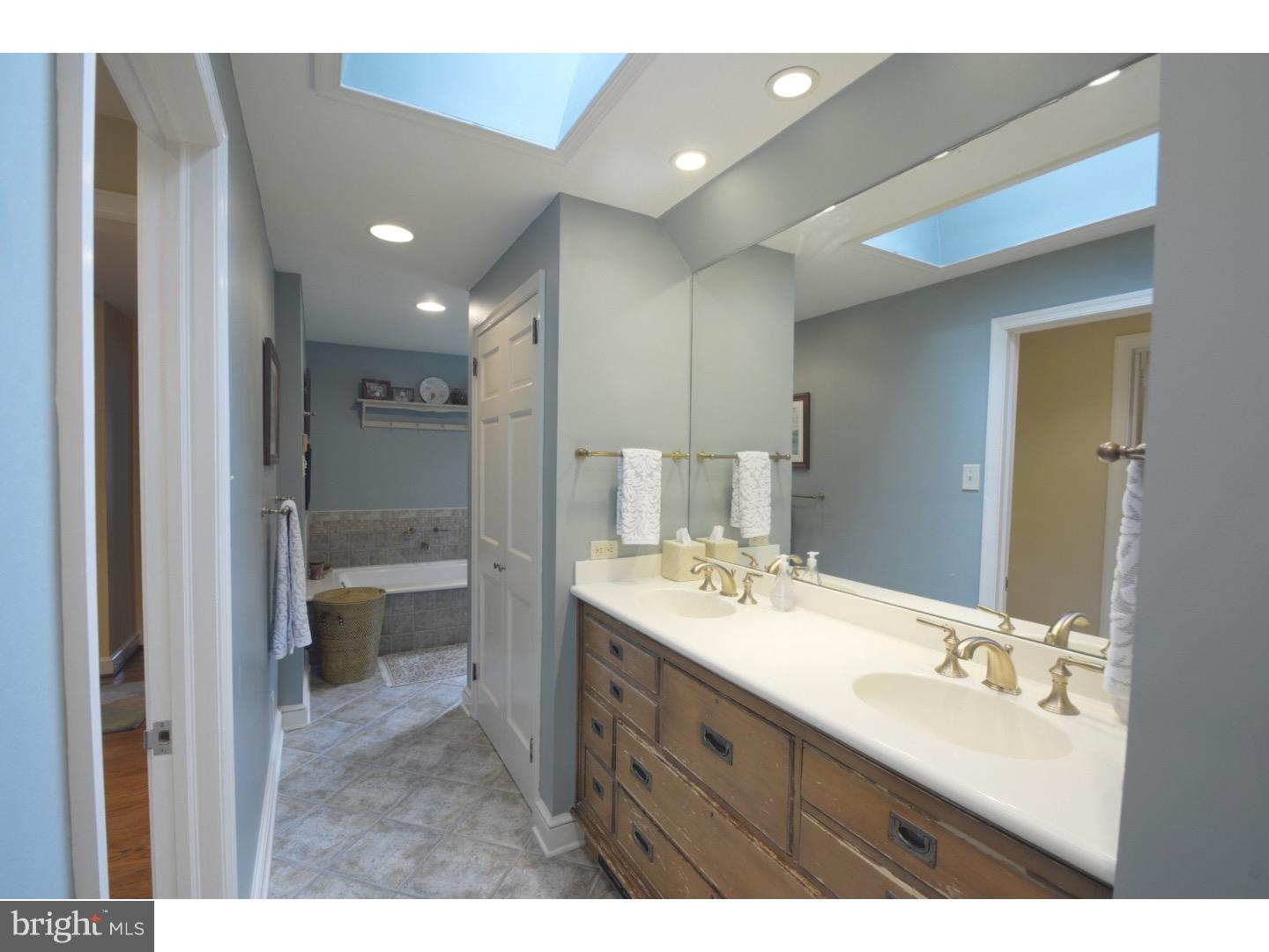 1002 Barley Mill Road Wilmington, DE 19807 - Photo 14 of 25 Master Bathroom