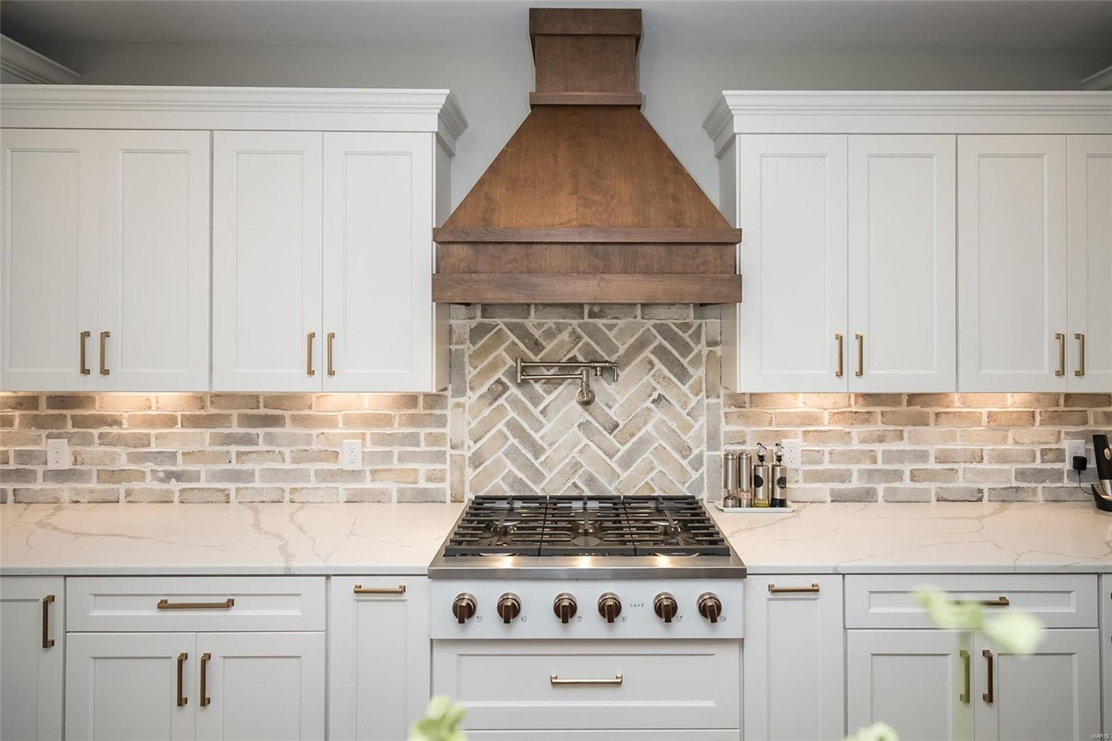 7805 Wind Hill Drive O'Fallon, MO 63368 - Photo 25 of 47