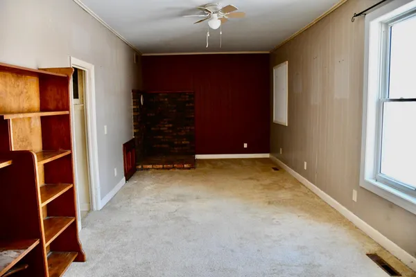 $98,500 | 601 1st Street South, Karlstad, MN 56732