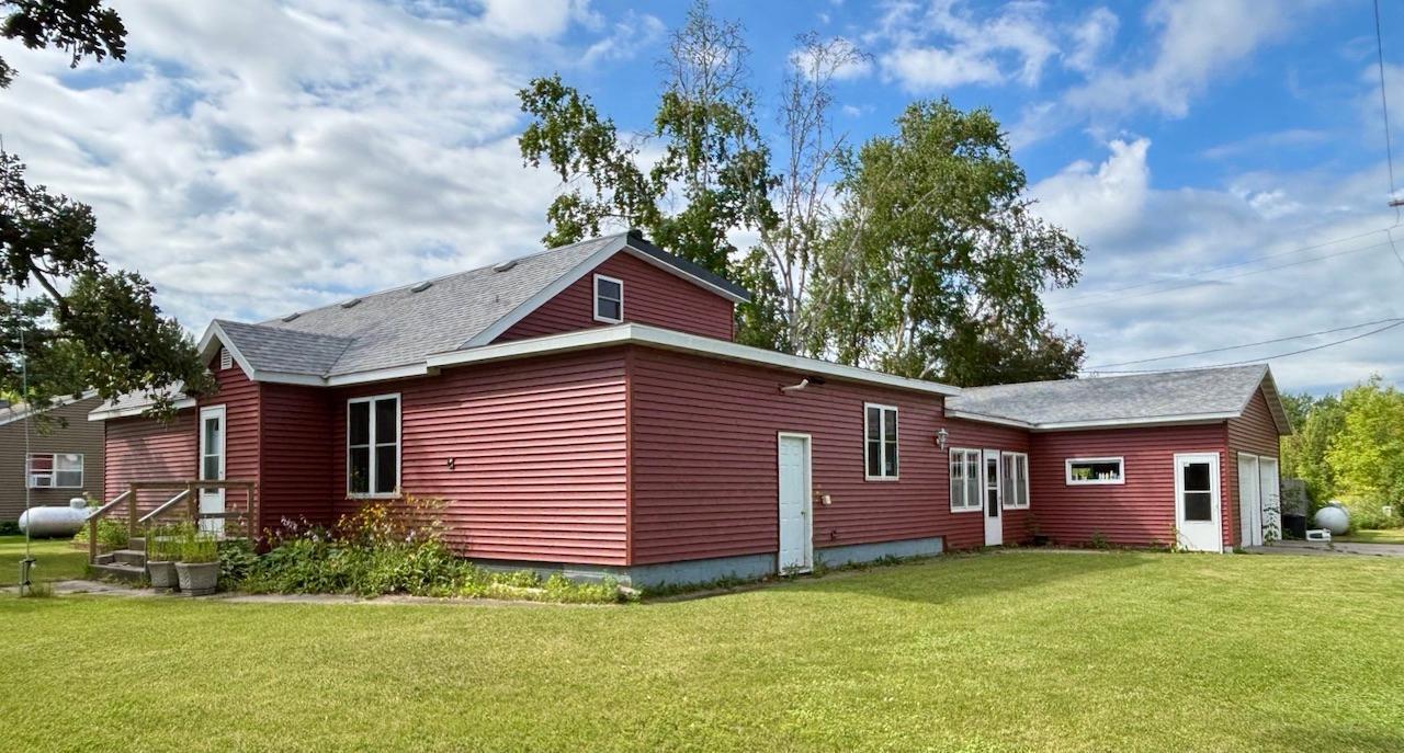 601 1st Street South Karlstad, MN 56732 - Photo 2 of 27