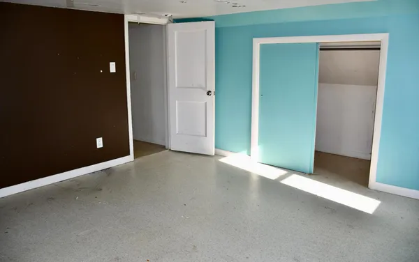 $98,500 | 601 1st Street South, Karlstad, MN 56732