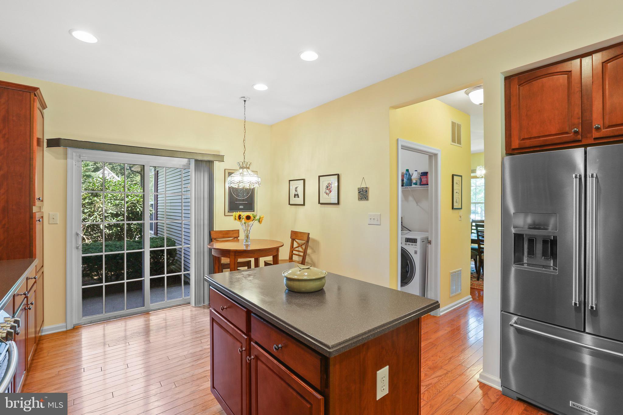 34 Warwick Road Princeton Junction, NJ 08550 - Photo 11 of 33