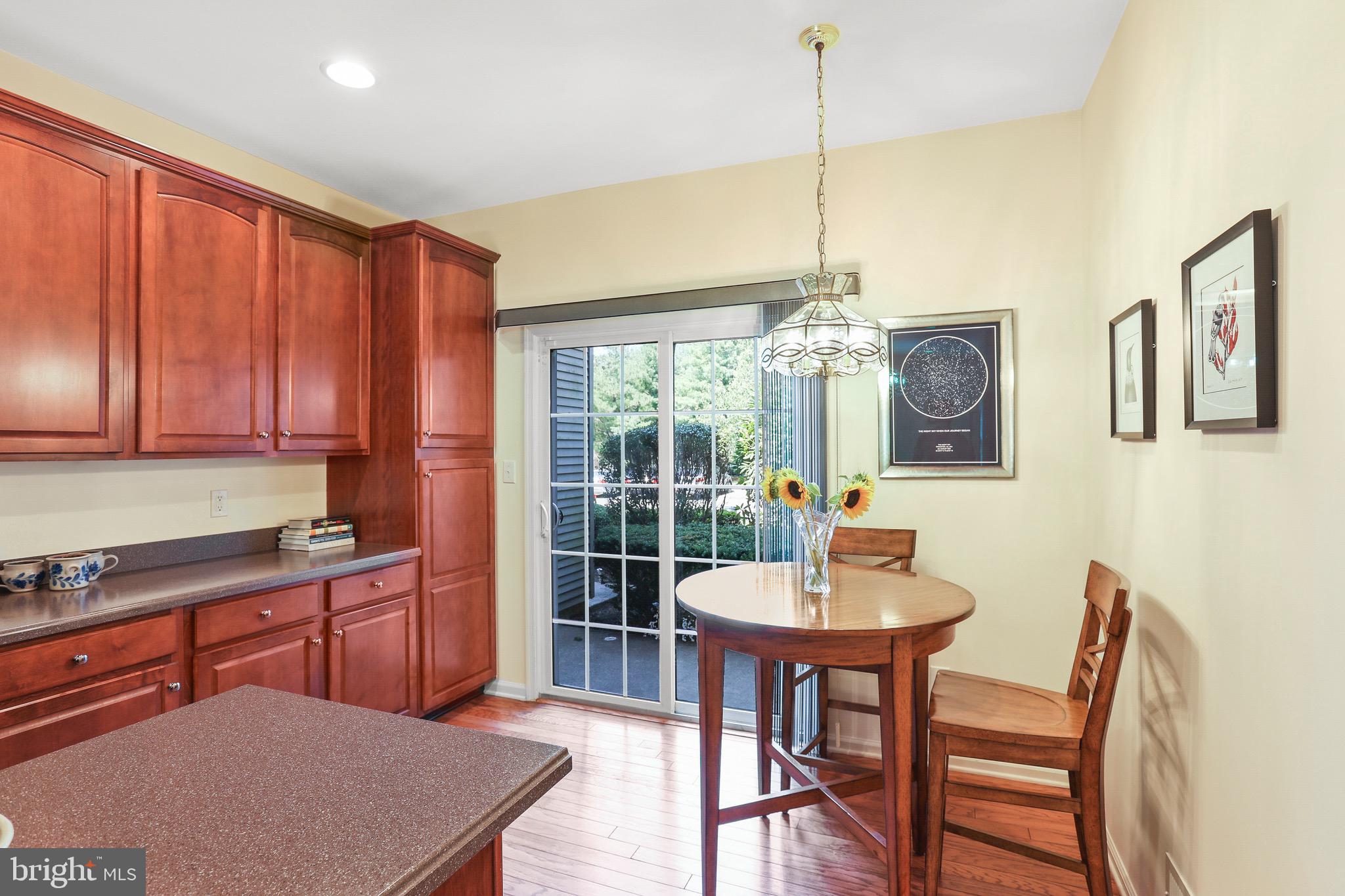34 Warwick Road Princeton Junction, NJ 08550 - Photo 12 of 33