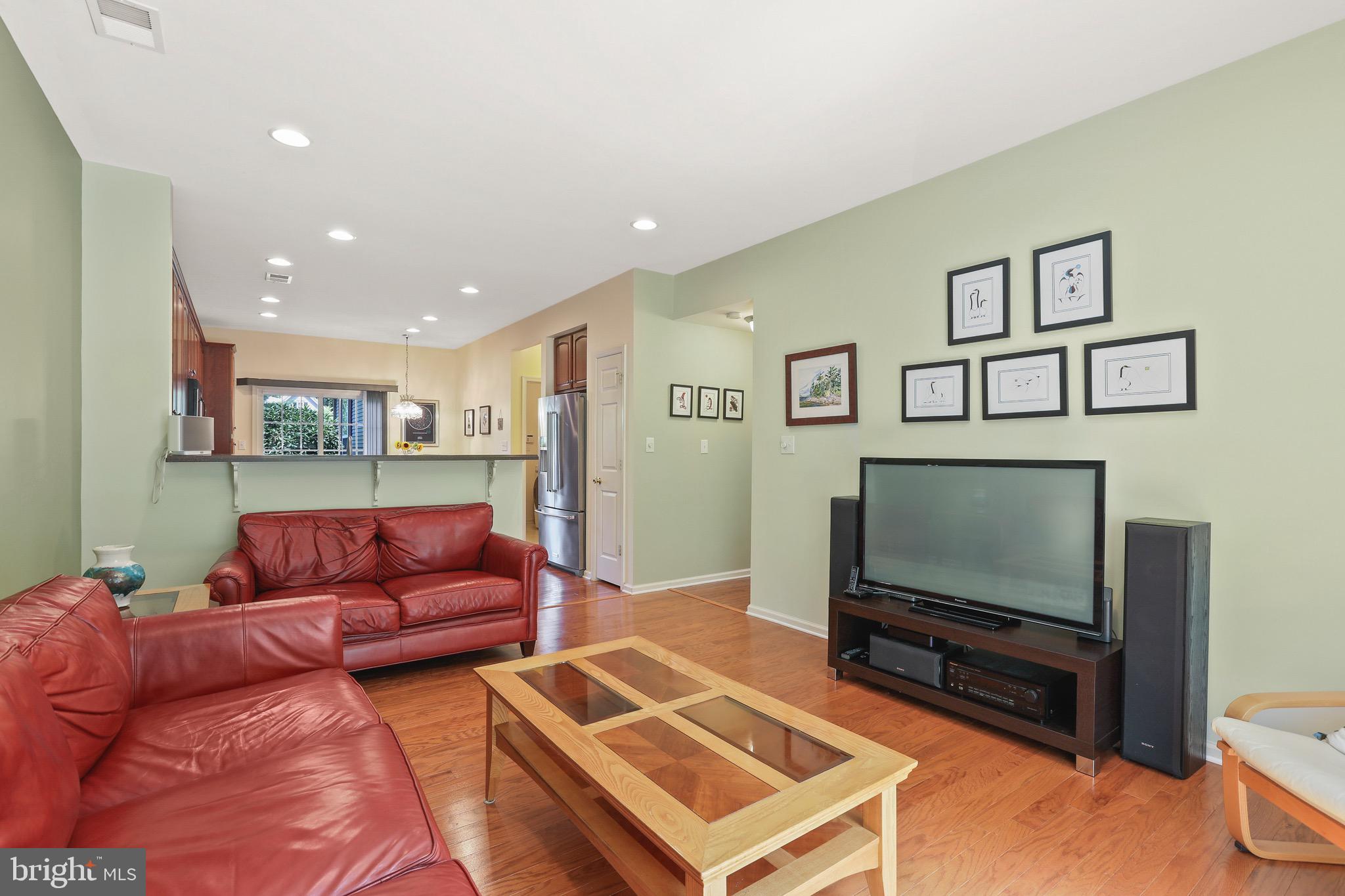 34 Warwick Road Princeton Junction, NJ 08550 - Photo 14 of 33