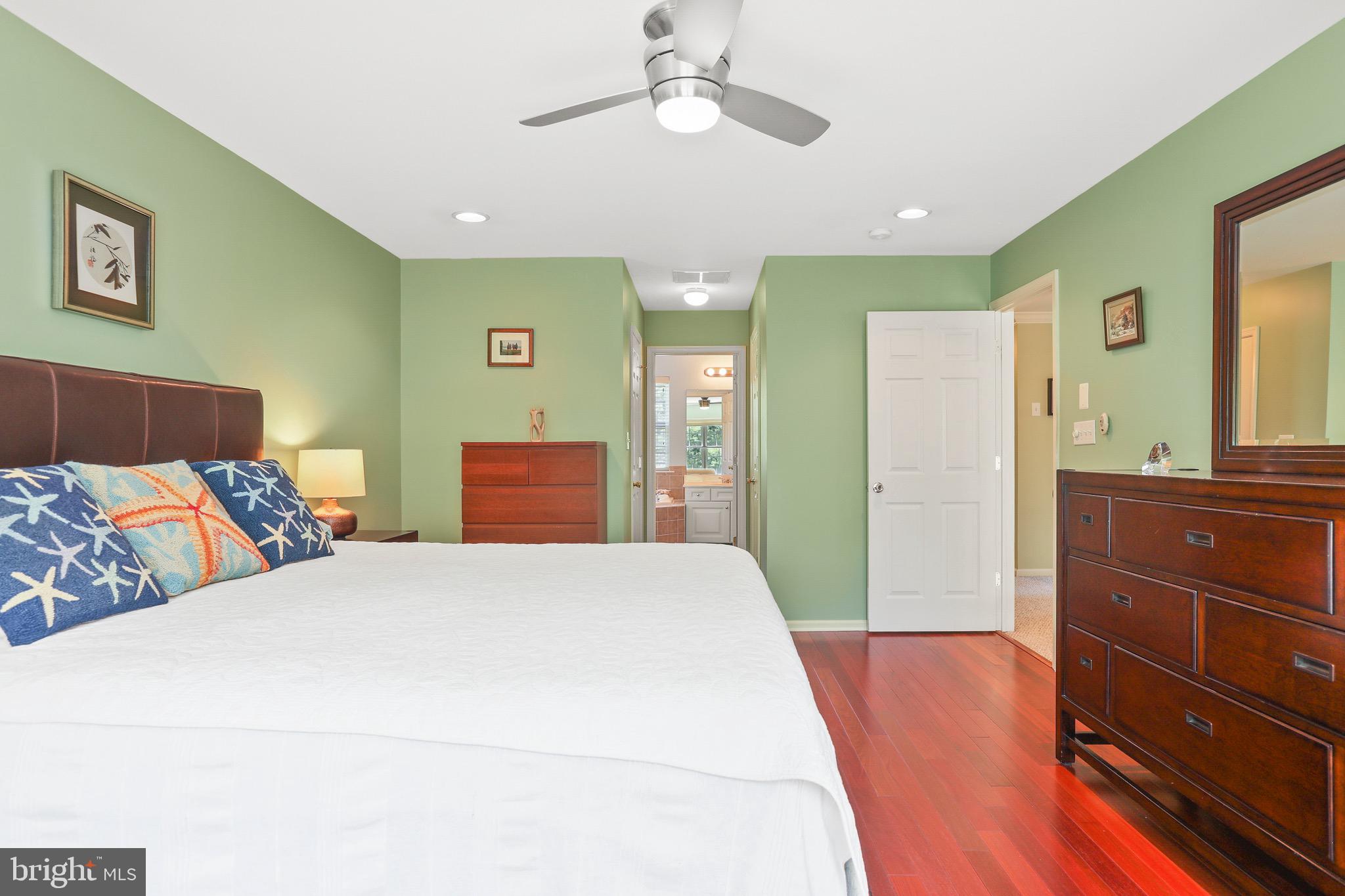 34 Warwick Road Princeton Junction, NJ 08550 - Photo 19 of 33