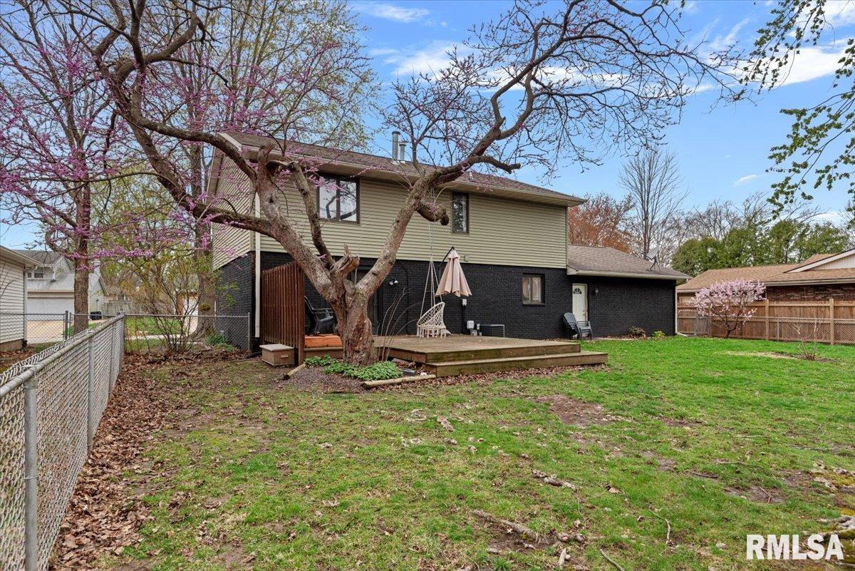 308 Astoria Road Springfield, IL 62704 - Photo 25 of 28